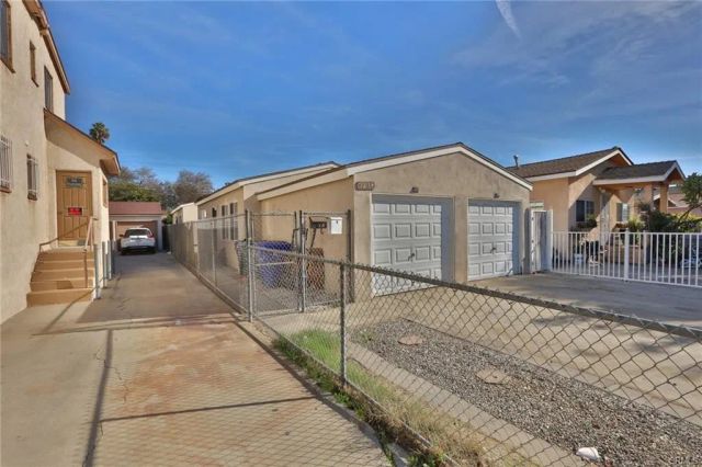9234 Elizabeth Avenue, South Gate, CA 90280