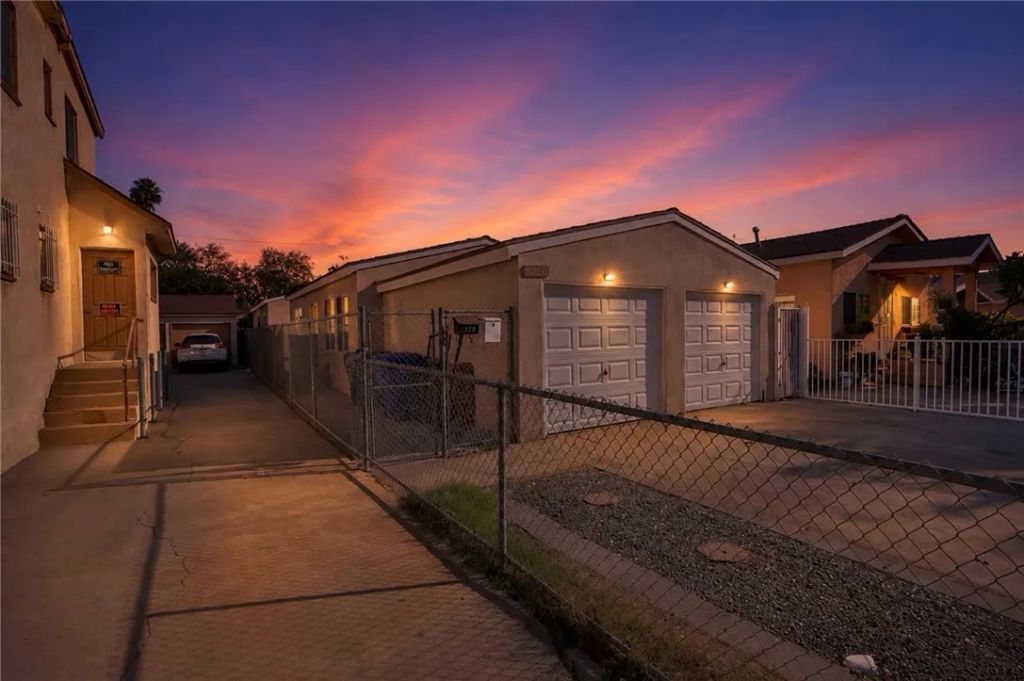 9234 Elizabeth Avenue, South Gate, CA 90280