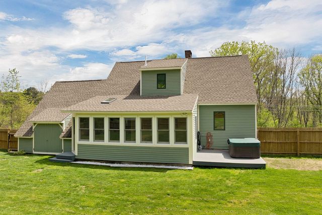 218 Brookside Drive, Hartford, VT 05001