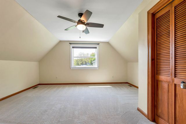 218 Brookside Drive, Hartford, VT 05001