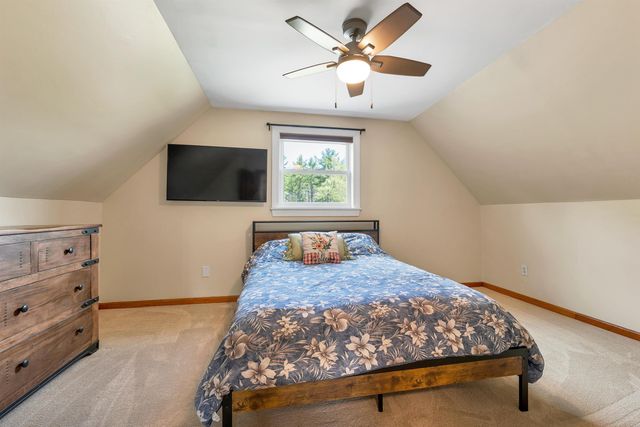 218 Brookside Drive, Hartford, VT 05001