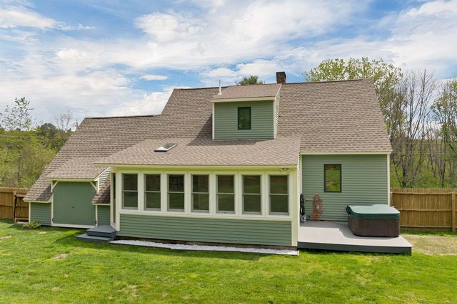 218 Brookside Drive, Hartford, VT 05001