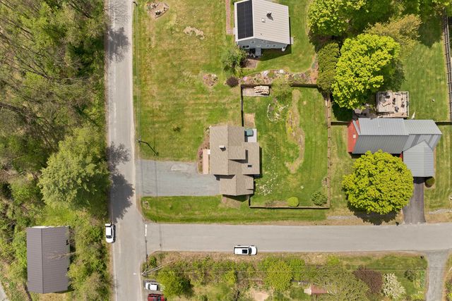 218 Brookside Drive, Hartford, VT 05001