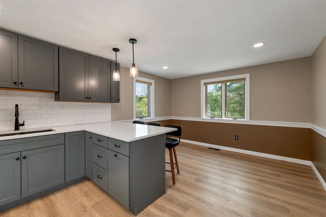 218 Brookside Drive, Hartford, VT 05001