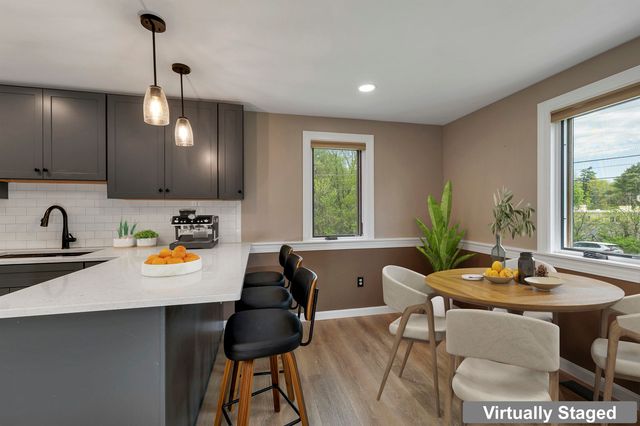 218 Brookside Drive, Hartford, VT 05001