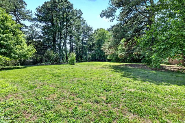 106 Allison Way, Cary, NC 27511