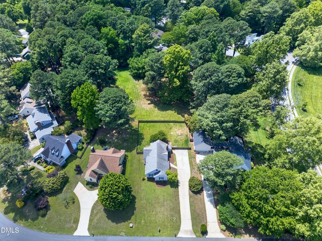 106 Allison Way, Cary, NC 27511