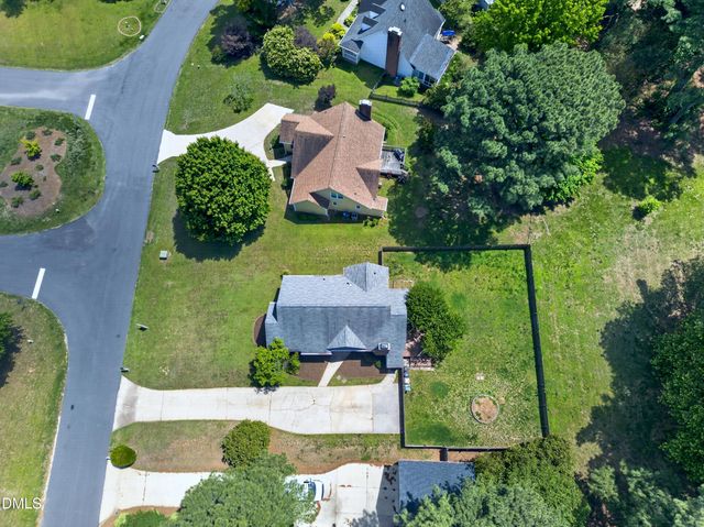106 Allison Way, Cary, NC 27511
