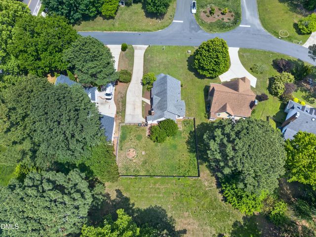 106 Allison Way, Cary, NC 27511