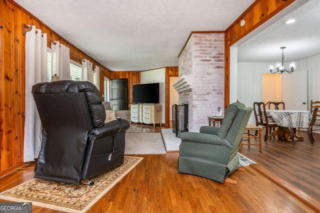 4270 S Main Street, Acworth, GA 30101