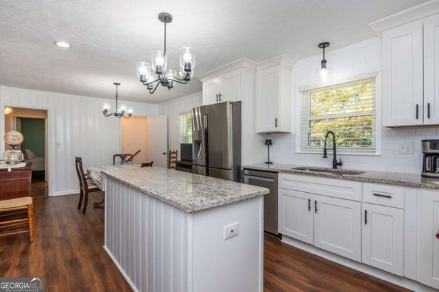 4270 S Main Street, Acworth, GA 30101