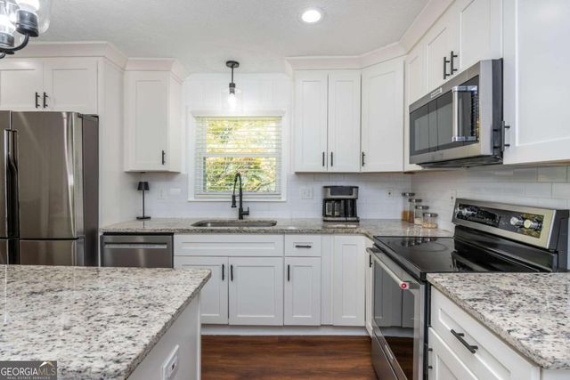 4270 S Main Street, Acworth, GA 30101