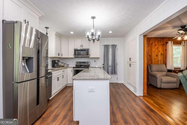 4270 S Main Street, Acworth, GA 30101