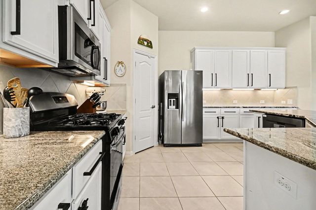 135 Rio Grande Drive, Baytown, TX 77523