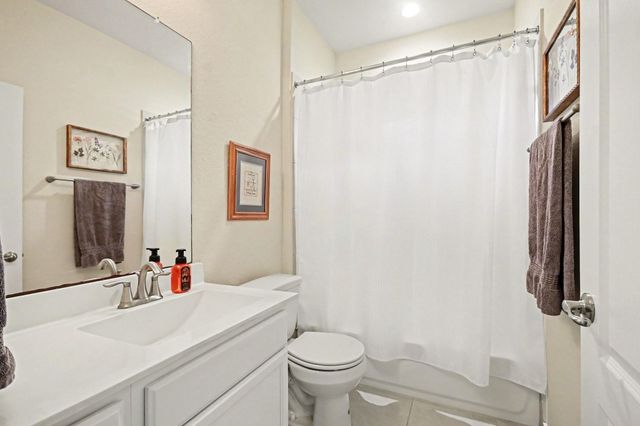 135 Rio Grande Drive, Baytown, TX 77523