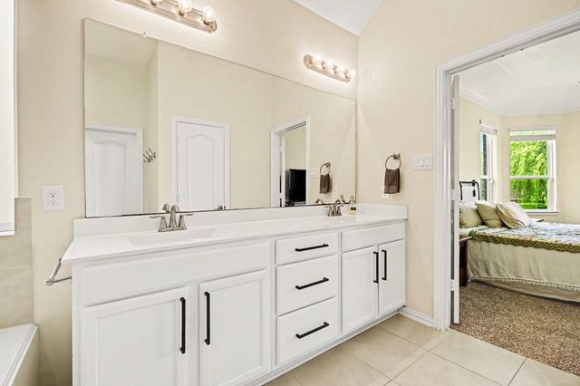 135 Rio Grande Drive, Baytown, TX 77523