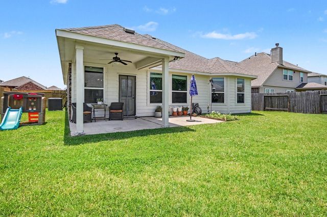 135 Rio Grande Drive, Baytown, TX 77523