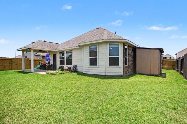 135 Rio Grande Drive, Baytown, TX 77523