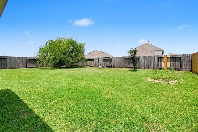 135 Rio Grande Drive, Baytown, TX 77523