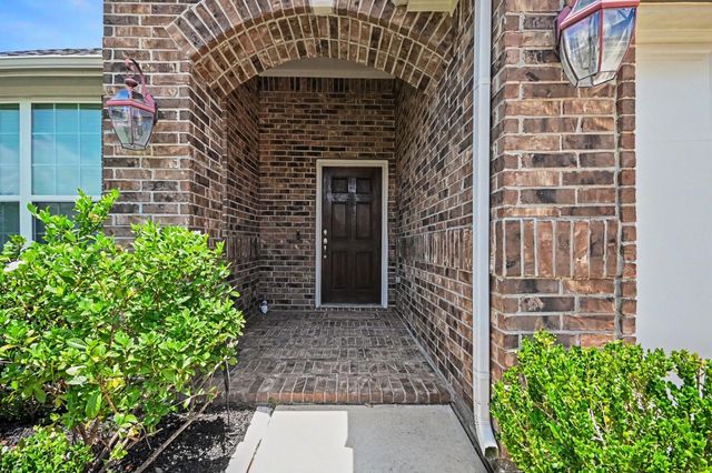 135 Rio Grande Drive, Baytown, TX 77523