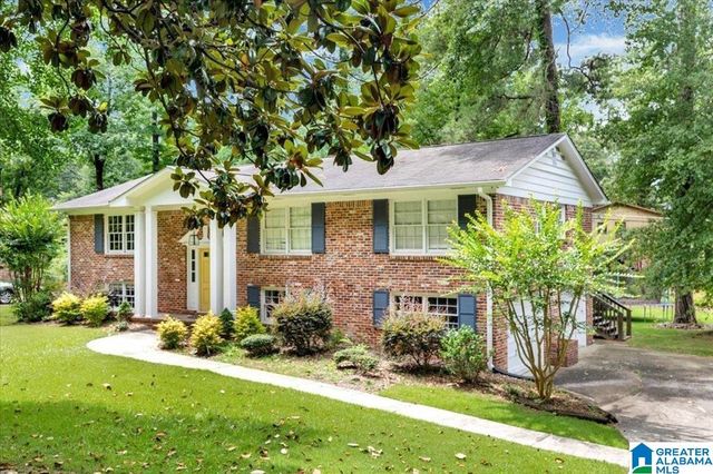 3228 MOCKINGBIRD LANE, Hoover, AL 35226