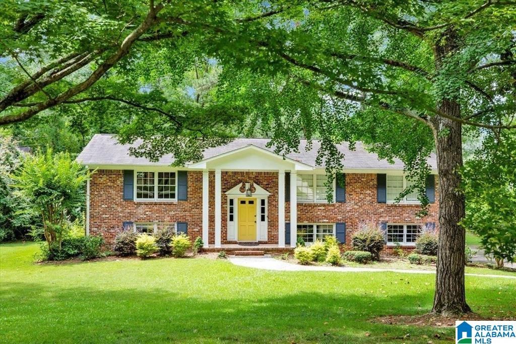 3228 MOCKINGBIRD LANE, Hoover, AL 35226