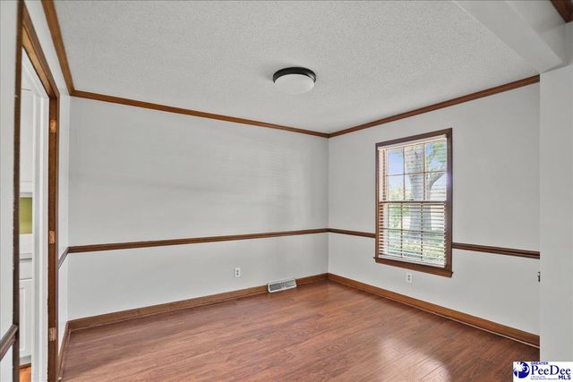 864 Thunderbird Drive, Florence, SC 29501