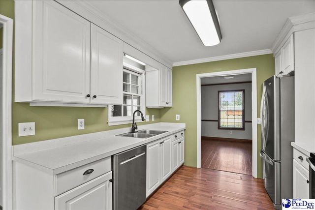864 Thunderbird Drive, Florence, SC 29501