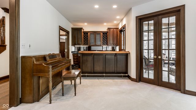 14300 Oakbrook Court, Carmel, IN 46033