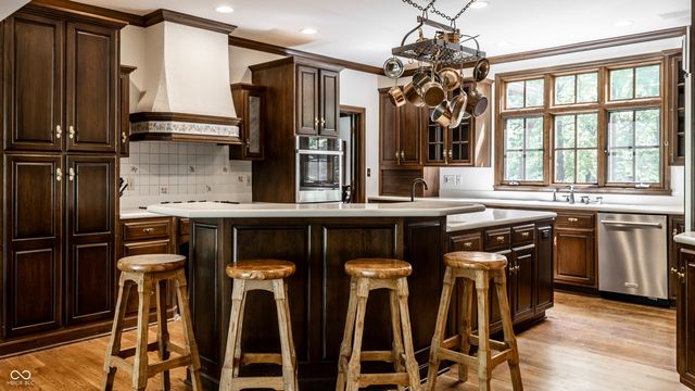 14300 Oakbrook Court, Carmel, IN 46033