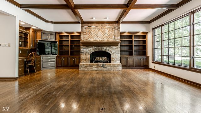 14300 Oakbrook Court, Carmel, IN 46033