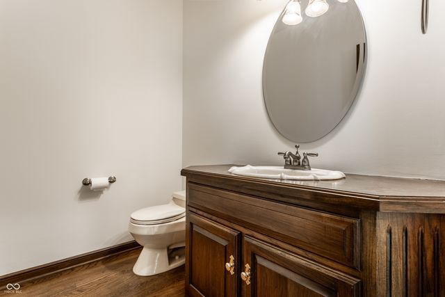 14300 Oakbrook Court, Carmel, IN 46033