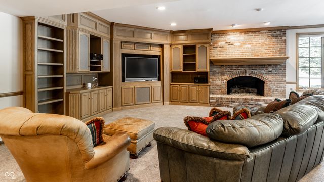 14300 Oakbrook Court, Carmel, IN 46033