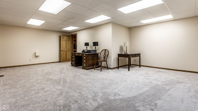 14300 Oakbrook Court, Carmel, IN 46033