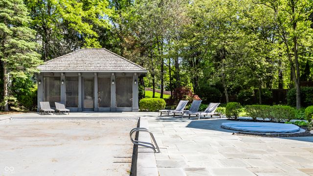 14300 Oakbrook Court, Carmel, IN 46033