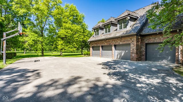 14300 Oakbrook Court, Carmel, IN 46033