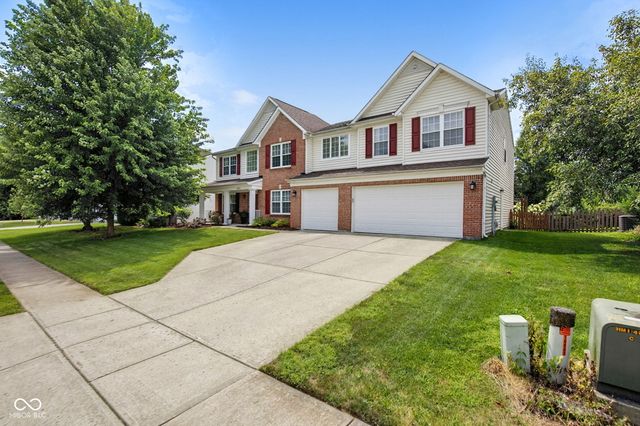 10851 Dillon Place, Fishers, IN 46038