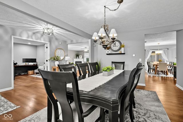 10851 Dillon Place, Fishers, IN 46038