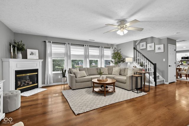 10851 Dillon Place, Fishers, IN 46038