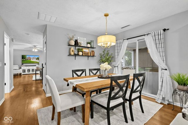 10851 Dillon Place, Fishers, IN 46038