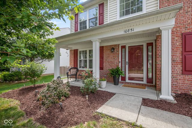 10851 Dillon Place, Fishers, IN 46038