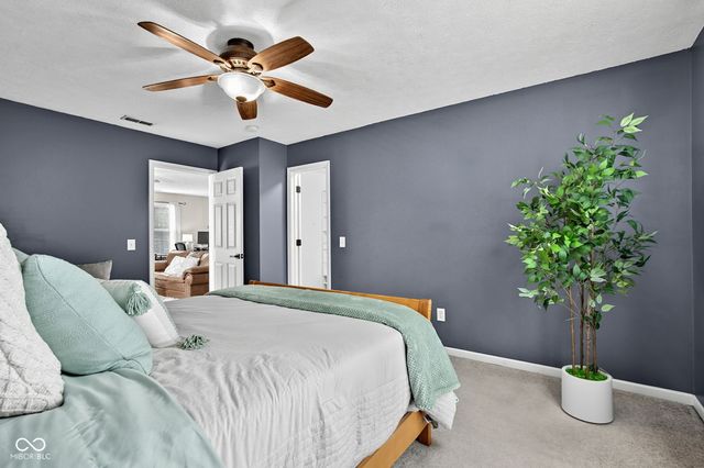 10851 Dillon Place, Fishers, IN 46038