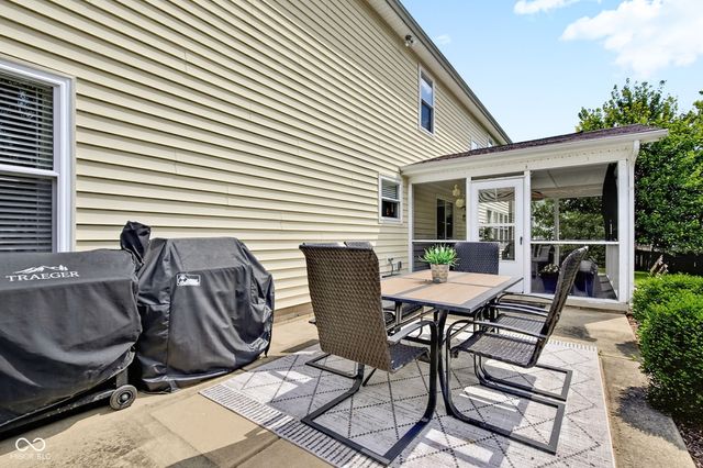 10851 Dillon Place, Fishers, IN 46038
