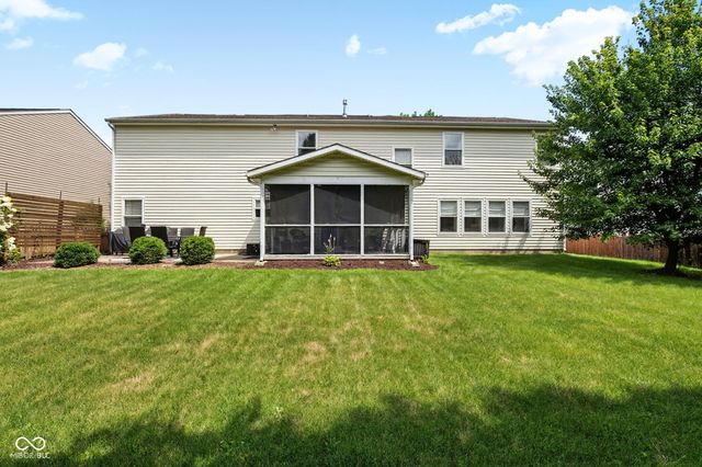 10851 Dillon Place, Fishers, IN 46038