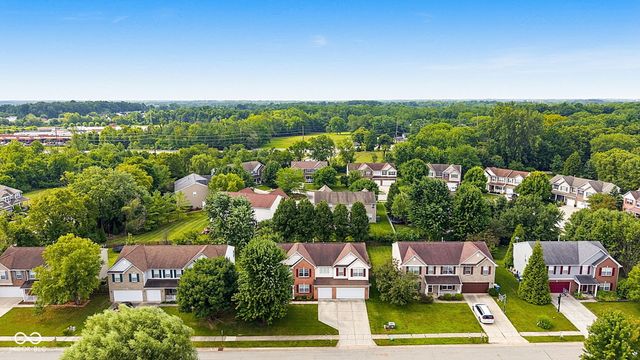 10851 Dillon Place, Fishers, IN 46038