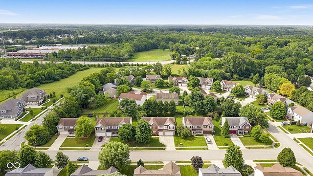 10851 Dillon Place, Fishers, IN 46038