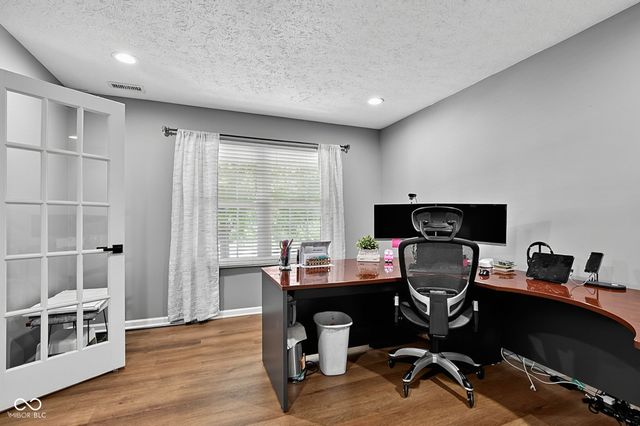10851 Dillon Place, Fishers, IN 46038