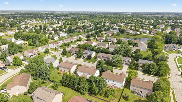 10851 Dillon Place, Fishers, IN 46038