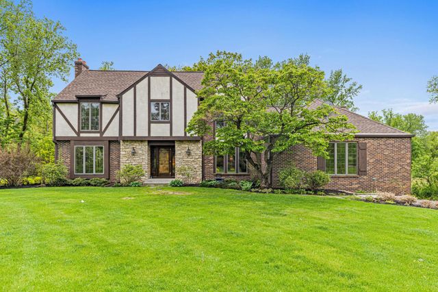 3 Meadow Lane, Dellwood, MN 55110