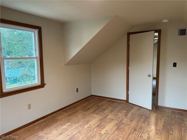 1233 Florida Avenue, Akron, OH 44314